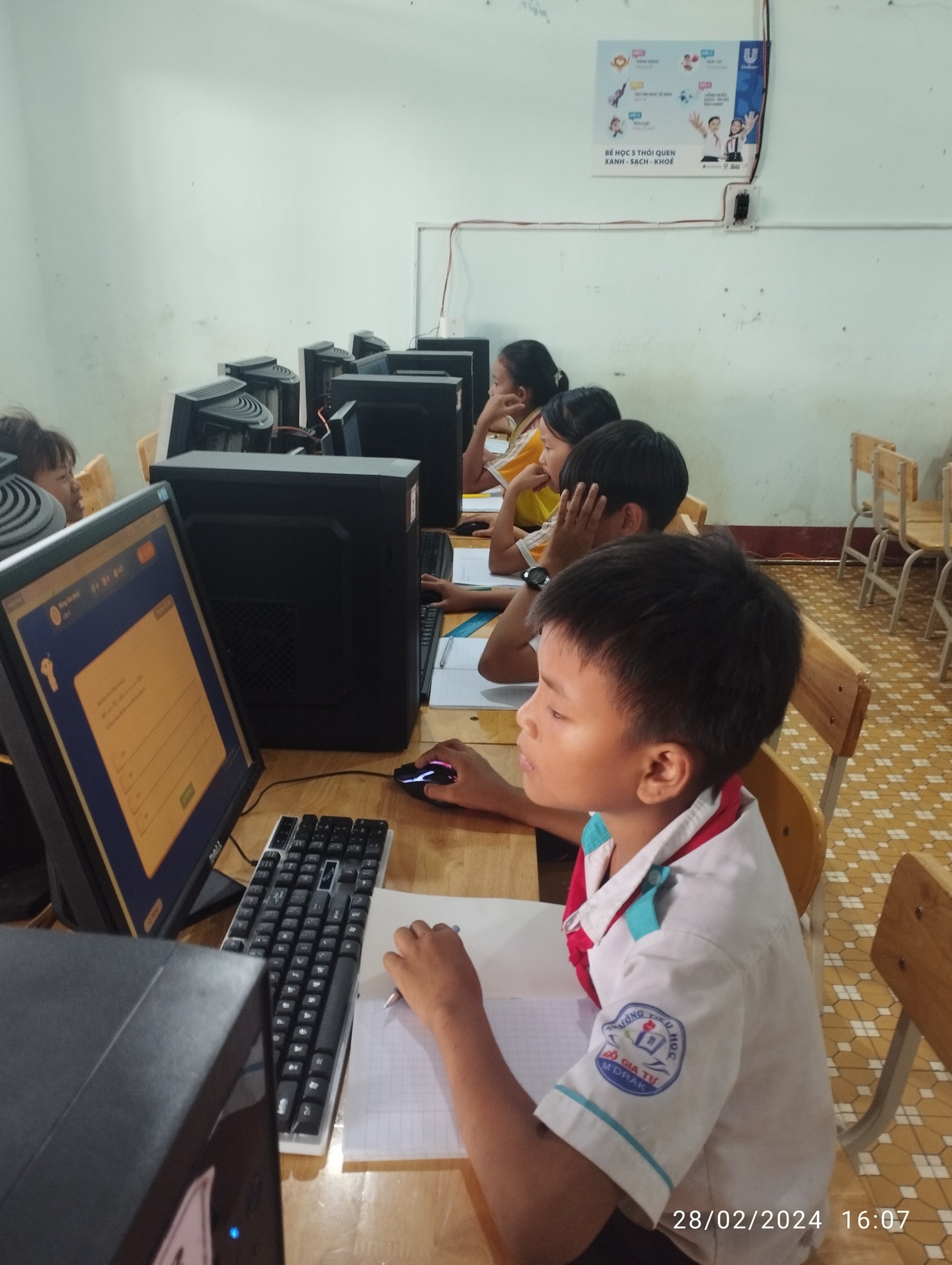 Trường TH Ngô Gia Tự tổ chức thi Vioedu câp trường Năm học 2023 – 2024