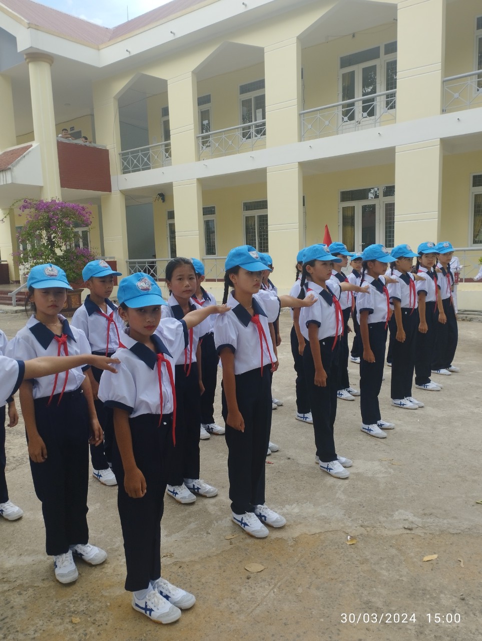 Trường TH Ngô Gia Tự tham gia Hội thi Nghi lễ, Nghi thức đội TNTP Hồ Chí Minh huyện M’Đrăk năm học 2023 – 2024